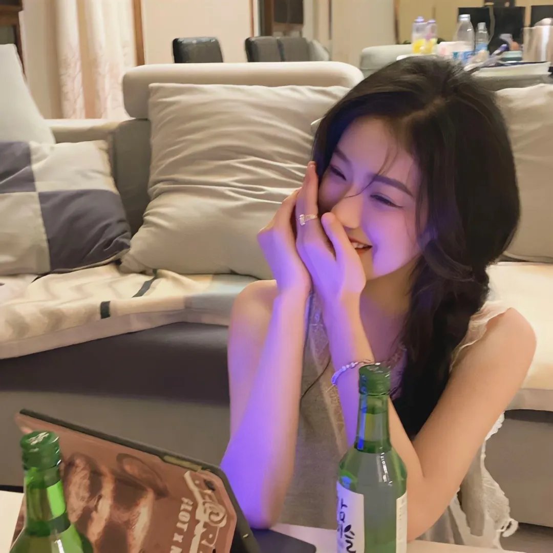 欢乐家庭晚餐封面